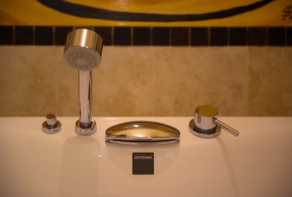 Luxury Home Bosa Apartment Esterno foto
